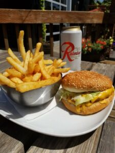 Leary Traveler pub burger